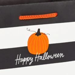 Hallmark 6.5" Assorted 8-Pack Stylish Halloween Small Gift Bags -Hallmark Sales Store Assorted Stylish Halloween Small Gift Bags 5HGB1880 06