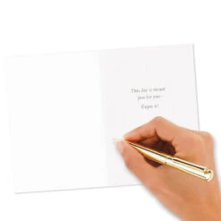 Hallmark Illustrated Floral Assorted Mother's Day Cards, Pack Of 36 -Hallmark Sales Store Illustrated Floral Mothers Day Cards Assortment 5MAY1000 06